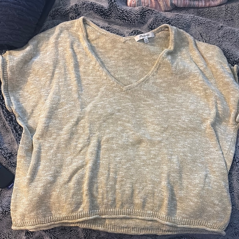Madewell Cream V-Neck Sweater Textured Knit boxy cap sleeve sweater.